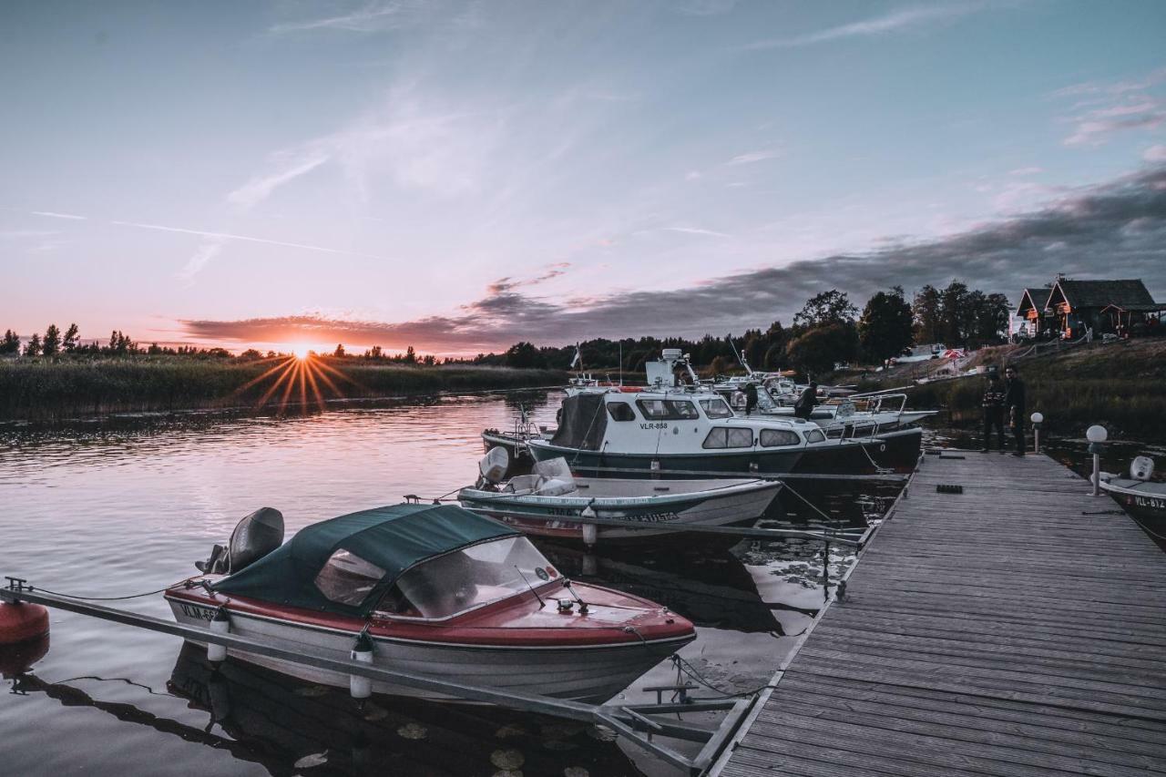 Kalurikula Fishing Village パルヌ エクステリア 写真